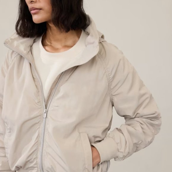 Athleta Women's Jetset Bomber Bone/Cream Size XL NWT - Picture 2 of 5